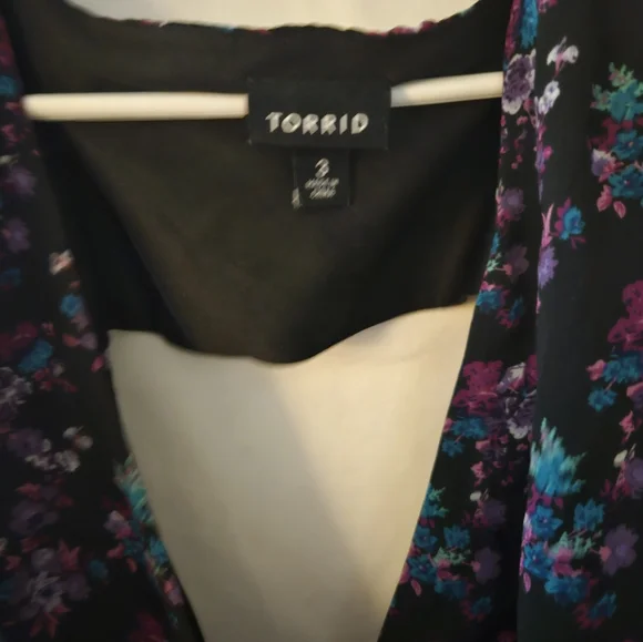 Torrid black purple and blue open back dress. Sz 3 - Picture 4 of 8